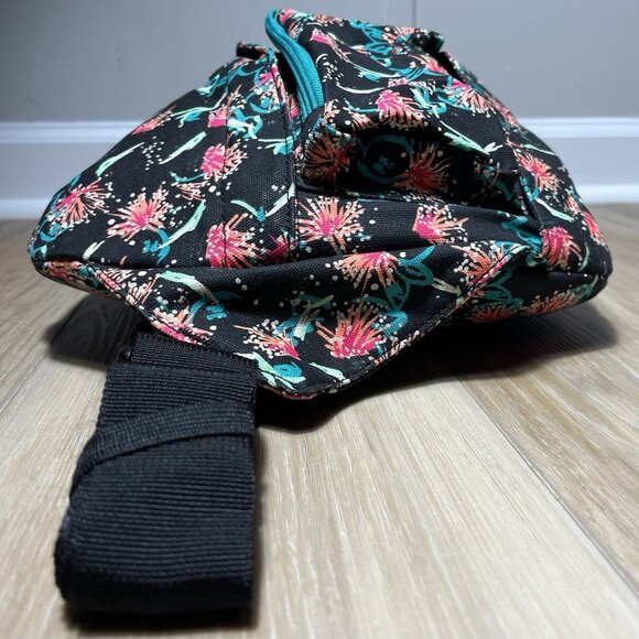 NWT KAVU Sparklers Rope Sling Crossbody Backpack - Picture 11 of 16
